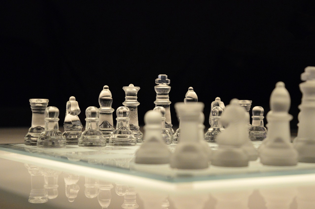 Pořídila jsem si skleněné šachy. 